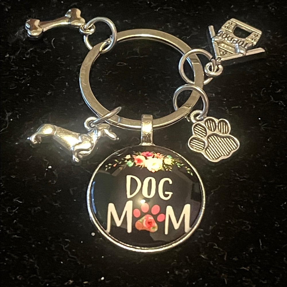 Dog Mom Keychain Pendant with Pink Paw Accent - Unbranded - Picture 4 of 8